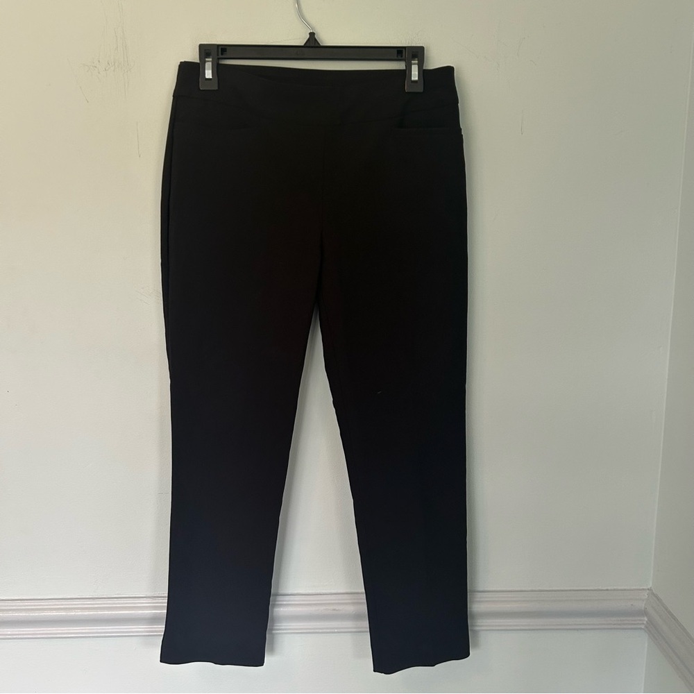 Chico’s Black Pull-On Trouser Pants Size 4 Petite